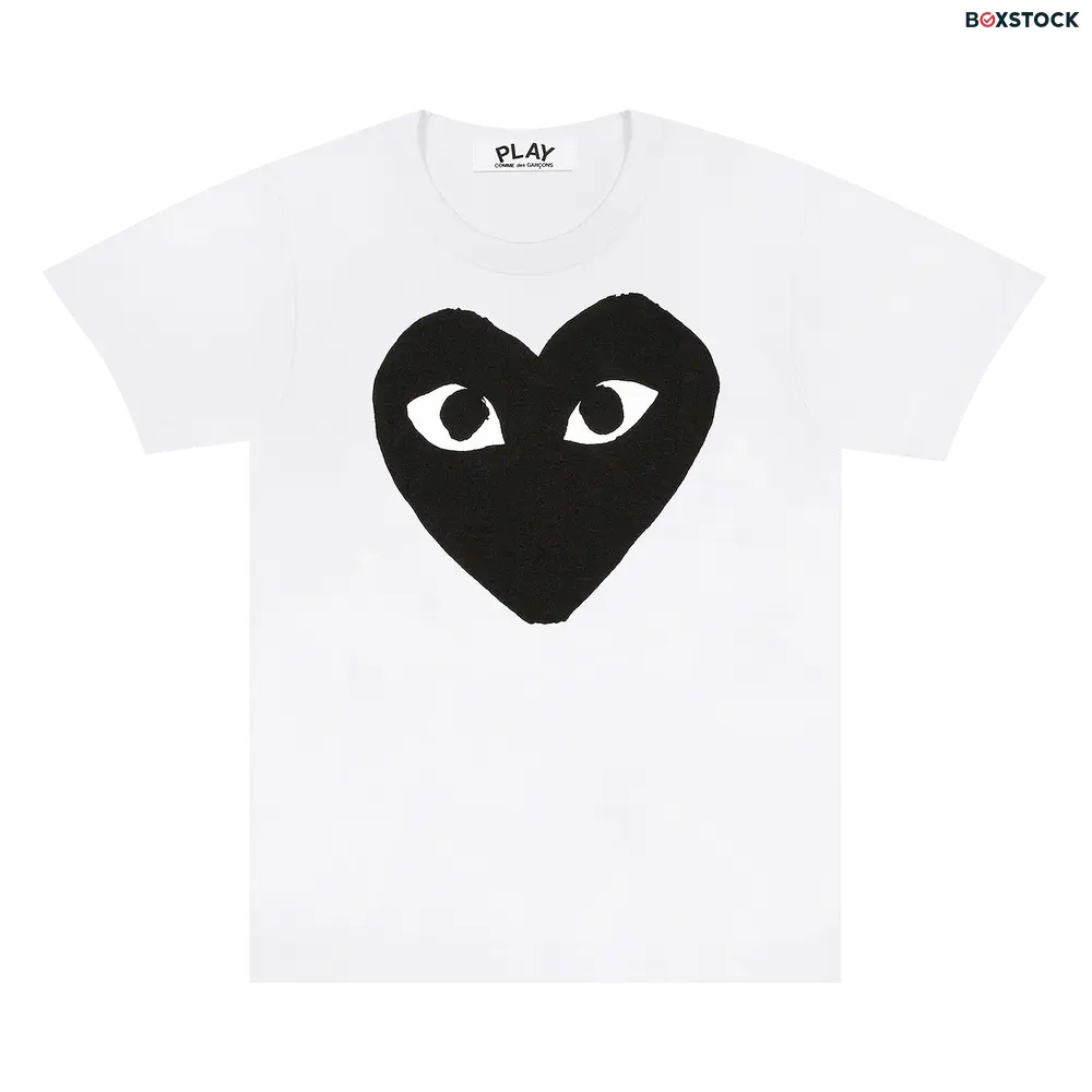 Comme des Garçons PLAY...