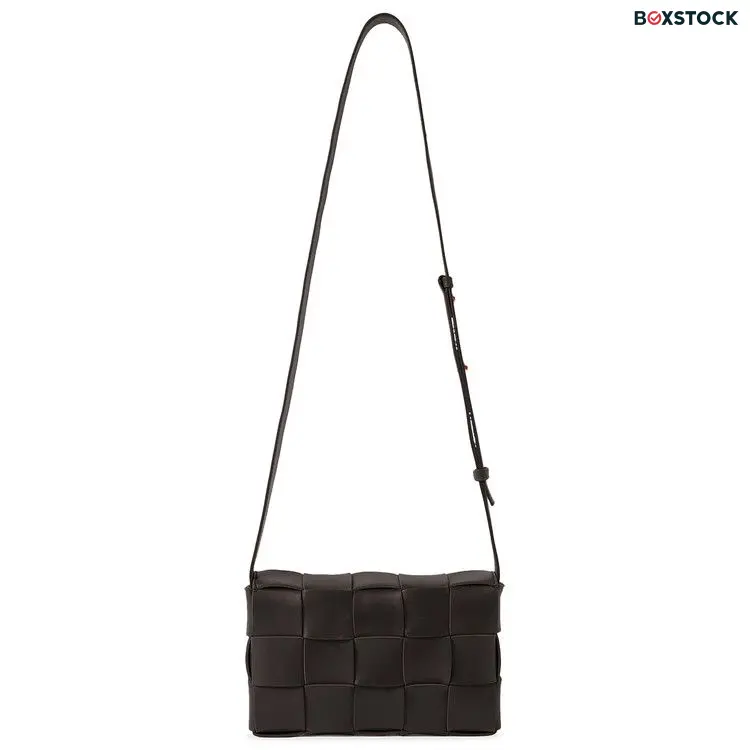 Bottega Veneta Cassette Bag 'Black/Gold' Fall/Winter 2023