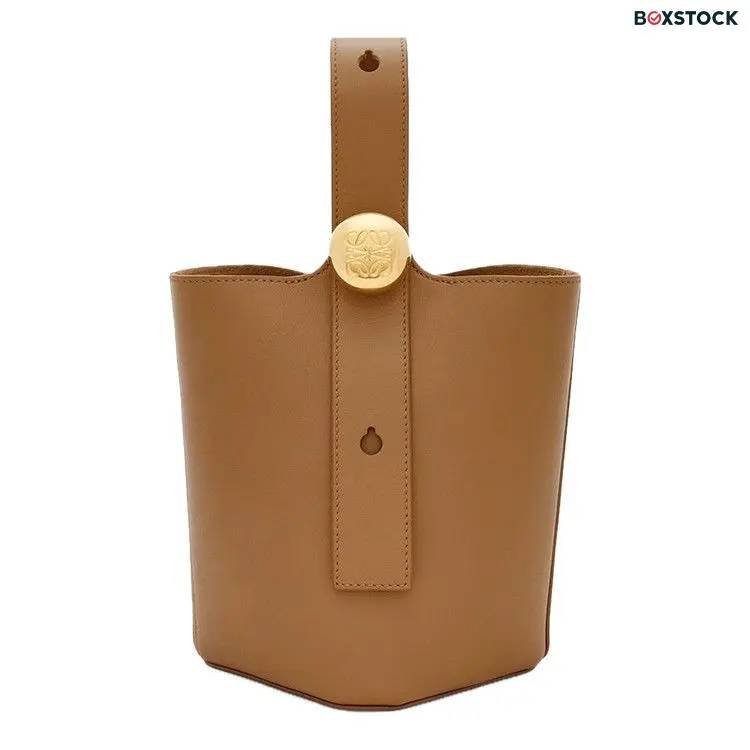 Loewe Pebble Bucket Mini 'Oak' Brown Spring/Summer 2024