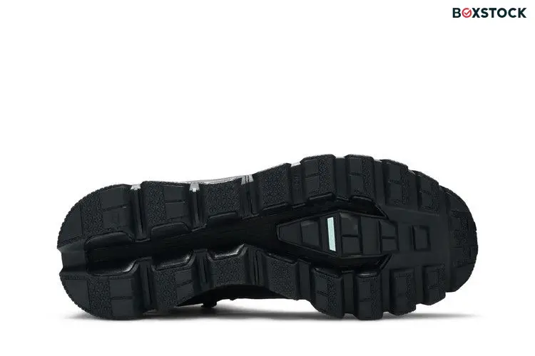 ON Cloudrock Waterproof 'All Black'