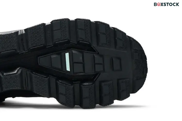 ON Cloudrock Waterproof 'All Black'