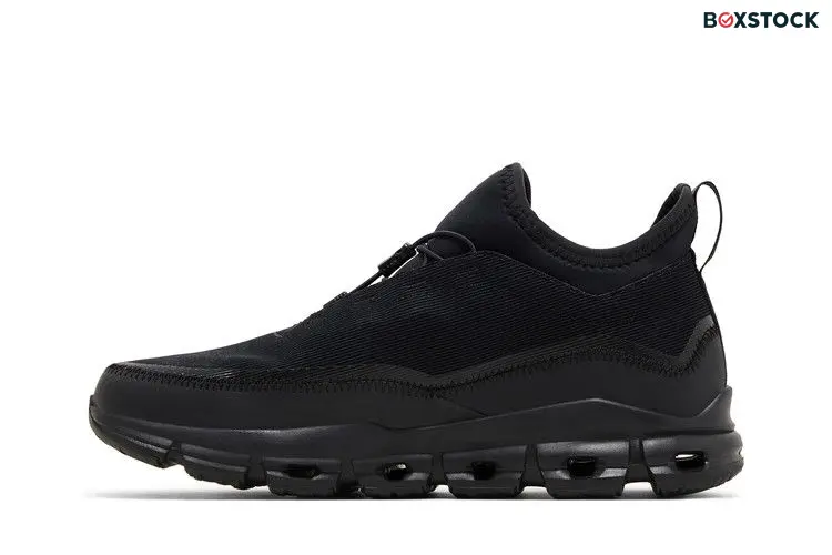 ON Cloudaway Waterproof Suma 'All Black'