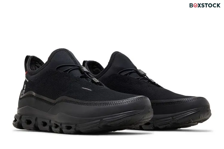 ON Cloudaway Waterproof Suma 'All Black'