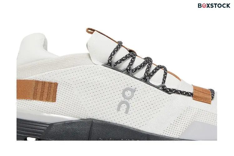 ON Cloudnova 'White Pecan'