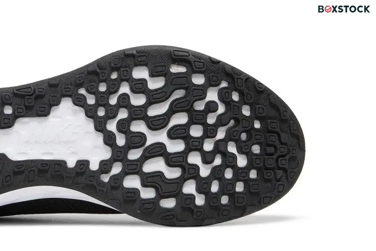 Nike Revolution 6 Next Nature 'Black University Red'