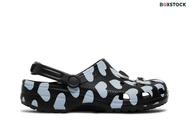 Crocs Awake NY x Classic Clog 'Home Is Where The Heart Is - Black'