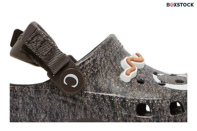 Crocs Anwar Carrots x Clog Kids 'Soil - Espresso' Black