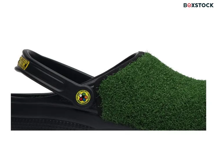 Crocs Chinatown Market x Clog 'Grass Turf' Green