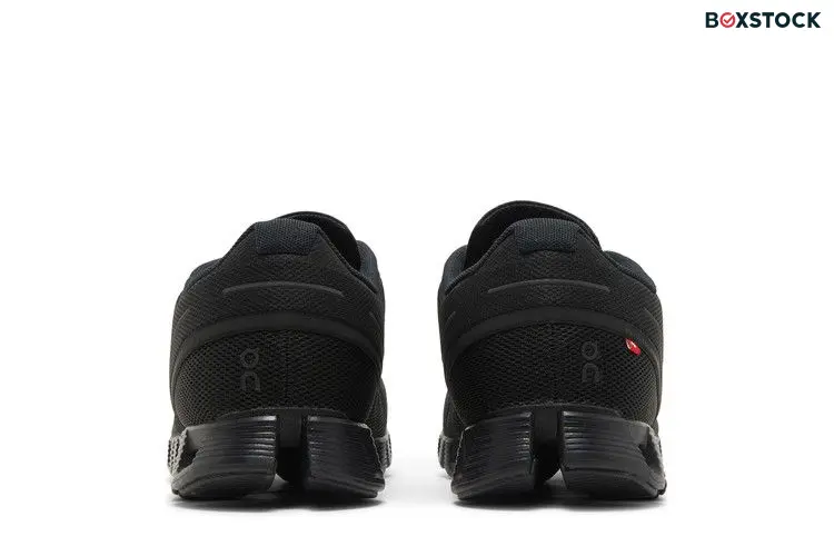 ON Cloud 5 'All Black'