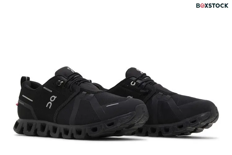 ON Wmns Cloud 5 Waterproof 'All Black'