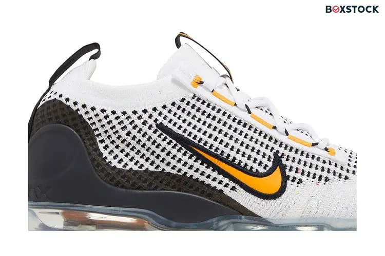 Nike Air VaporMax 2021 Flyknit GS 'White Kumquat'