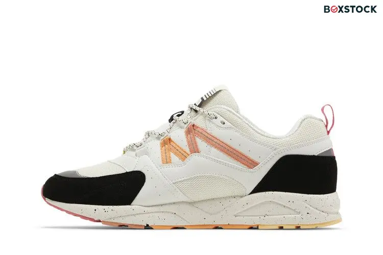 Karhu Fusion 2.0 'Jet Black Canyon Sunset' Grey