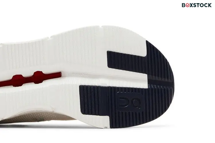 ON Cloudnova 'White Red'