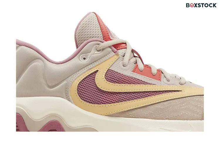 Nike Giannis Immortality 3 'Fossil Stone Celestial Gold' Purple
