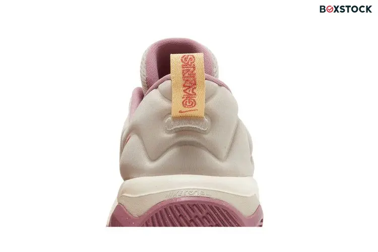 Nike Giannis Immortality 3 'Fossil Stone Celestial Gold' Purple