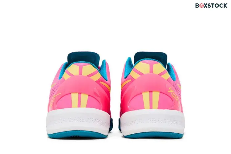 Nike Kobe 8 GS 'Dynamic Pink'