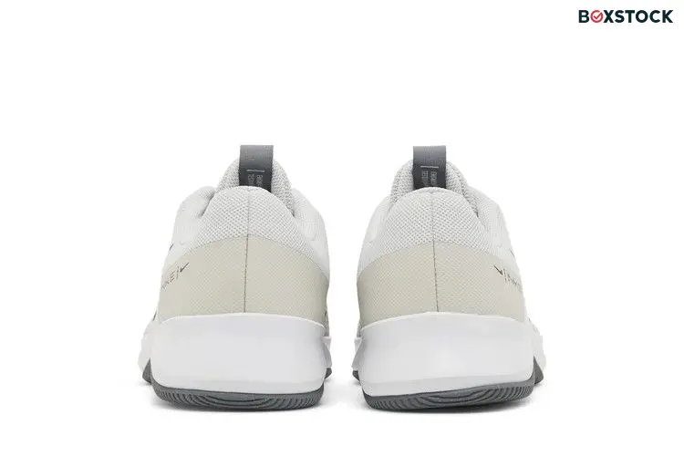 Nike MC Trainer 2 'Photon Dust Anthracite' Cream