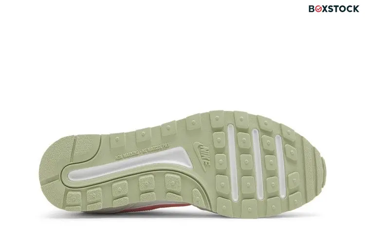 Nike MD Valiant GS 'White Pink Gaze'