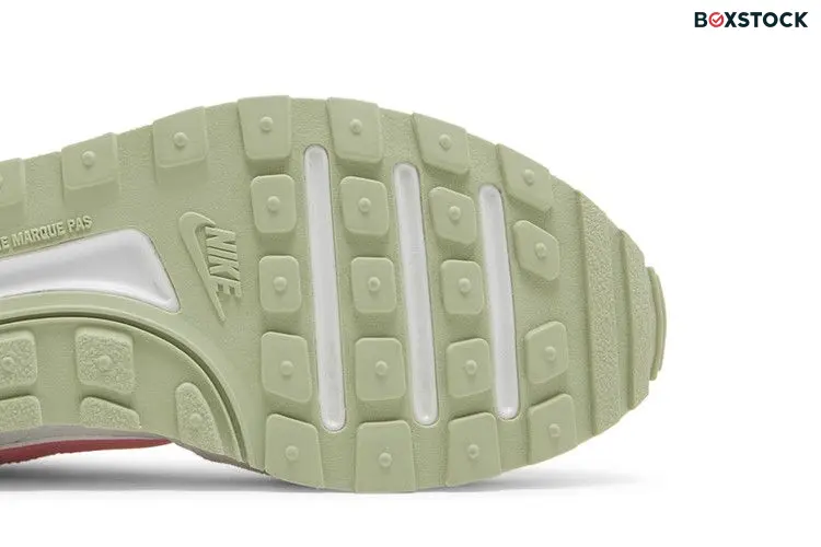 Nike MD Valiant GS 'White Pink Gaze'