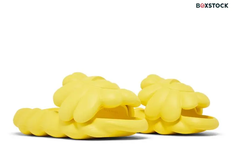 Takashi Murakami Ohana Full-Bloom Slide 'Blazing Yellow'