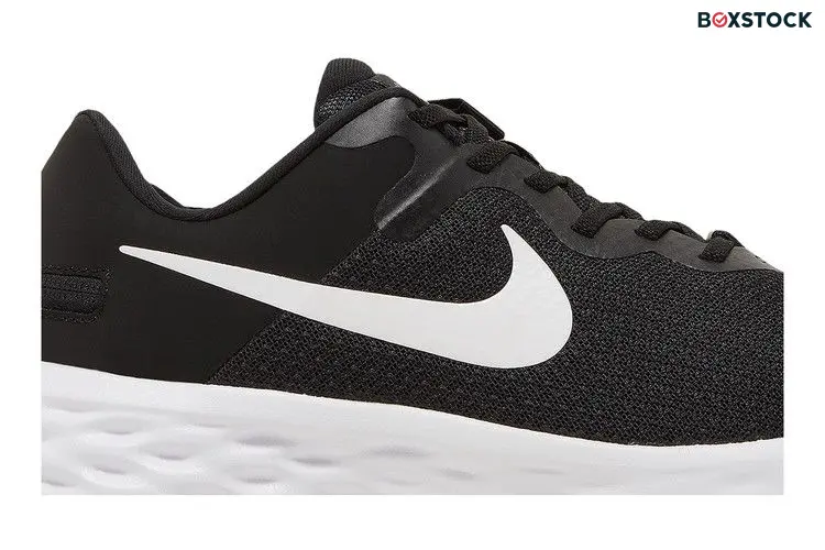 Nike Revolution 6 FlyEase Next Nature 'Black White'