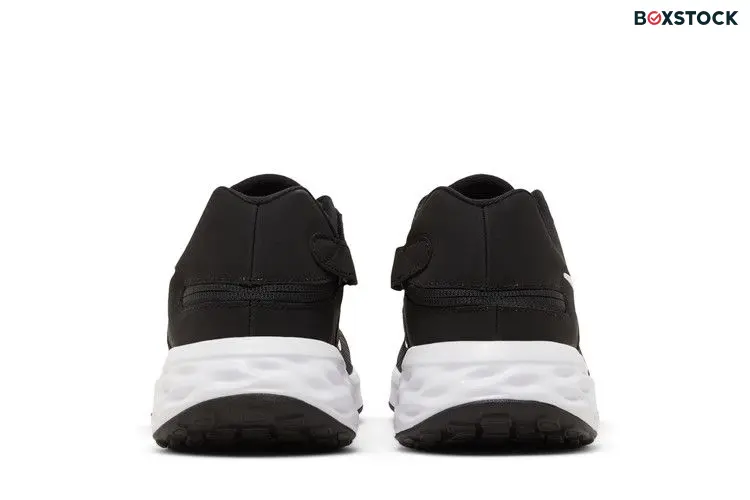Nike Revolution 6 FlyEase Next Nature 'Black White'
