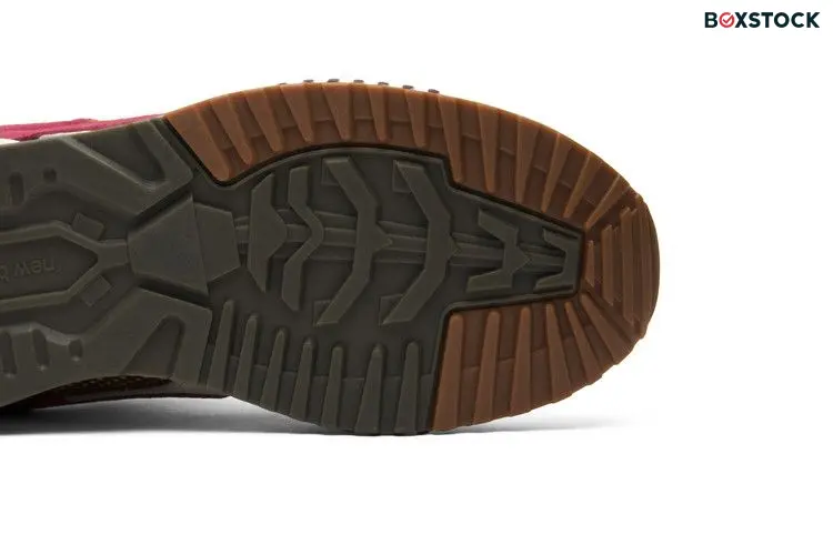 New Balance Ronnie Fieg x 530 'Central Park' Red