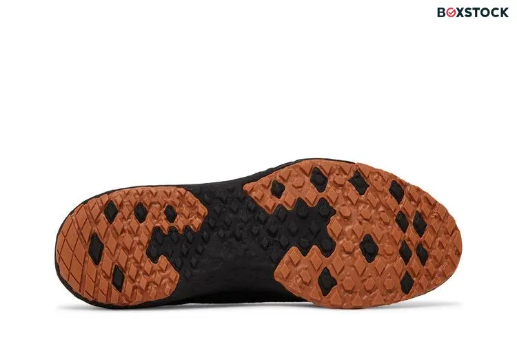 Vans UltraRange VR3 'Black Gum'