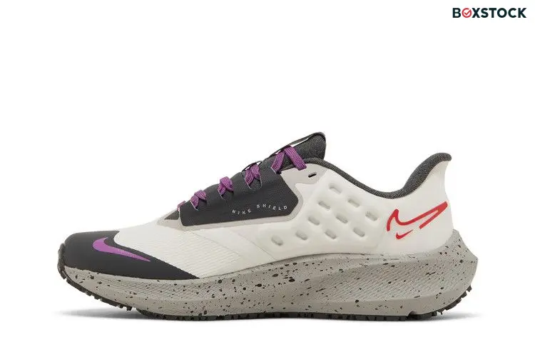 Nike Wmns Air Zoom Pegasus 39 Shield 'Light Bone Vivid Purple' Cream