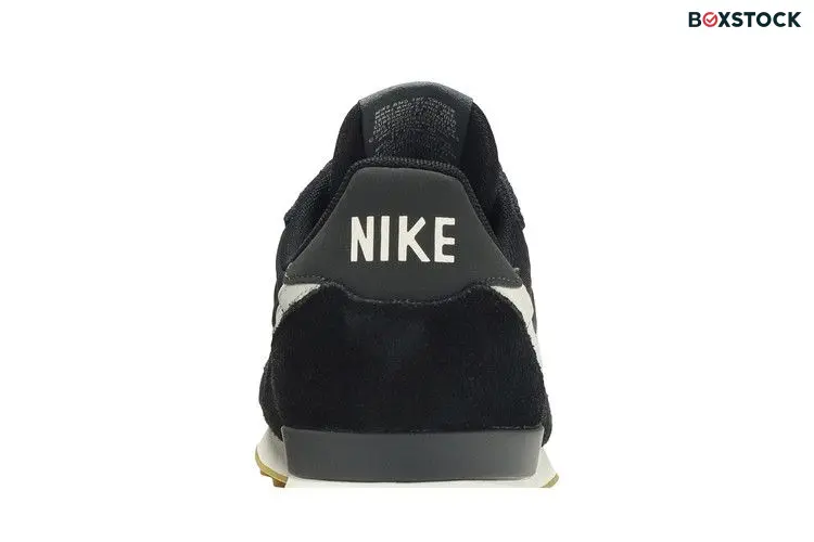 Nike Wmns Internationalist 'Black Gum'