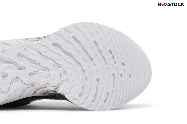 Nike Wmns React Infinity Run Flyknit 3 Premium 'Black Zebra Iridescent'