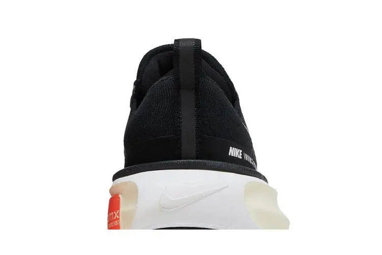 Nike ZoomX Invincible 3 Extra Wide 'Black White'