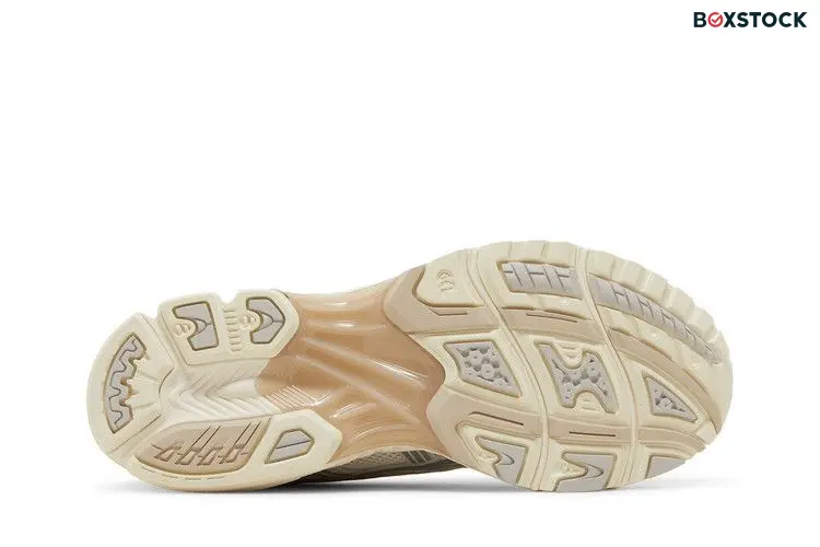 ASICS Gel-Kayano 14 Birch Clay Grey