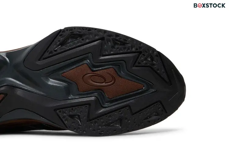 ASICS HN2-S PROTOBLAST Kiko Kostadinov Chocolate Brown