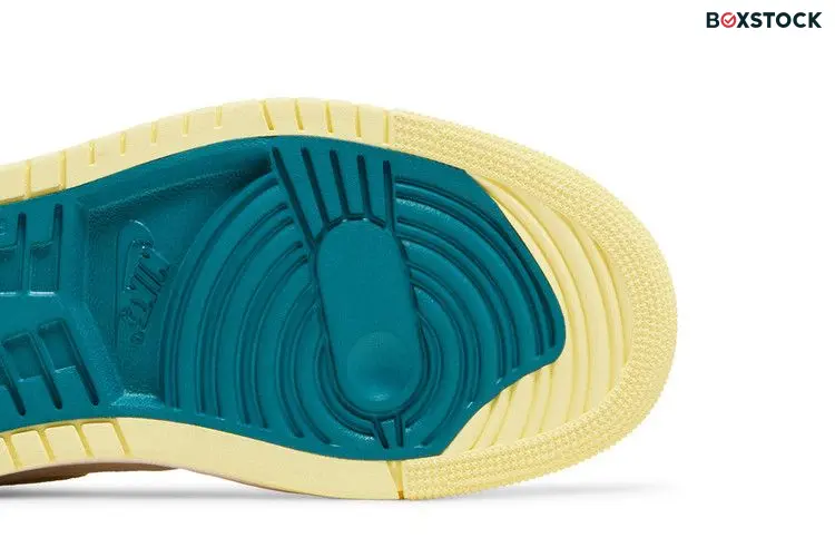 Jordan 1 High Zoom Air CMFT 2 Citron Tint (Women's)