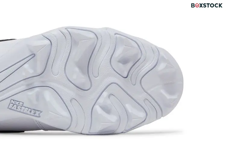 Jordan 1 Mid Cleat White Black (GS)