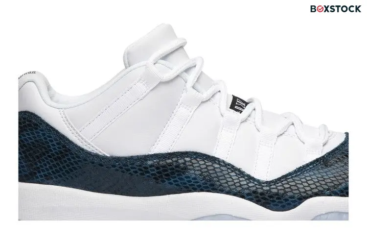 Jordan 11 Retro Low Snake Navy (2019)