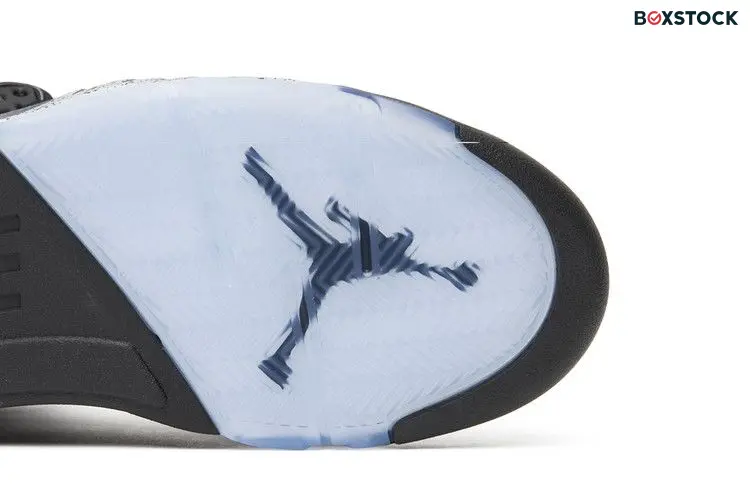 Jordan 5 Retro Black Metallic (2016)