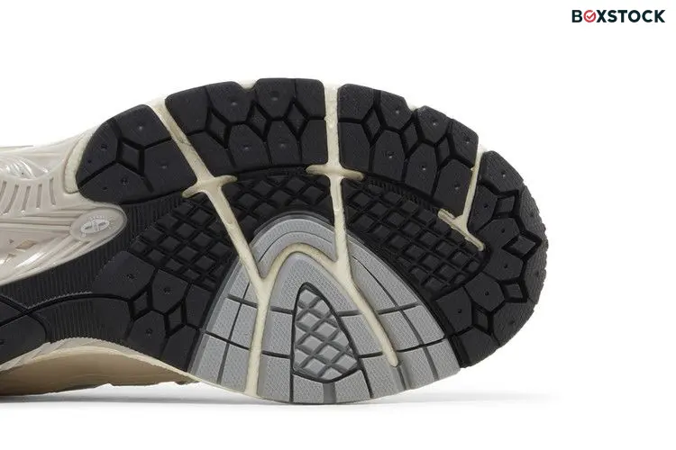 New Balance 1906R Beige Grey