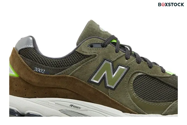 New Balance 2002R Camo Green Nettle Green