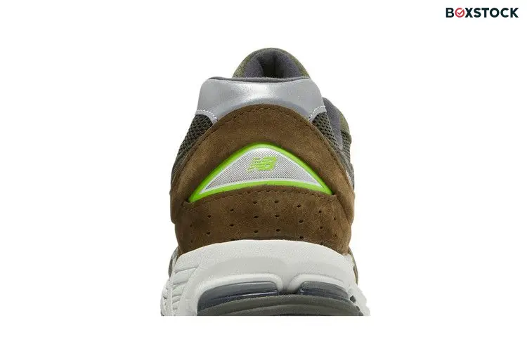 New Balance 2002R Camo Green Nettle Green