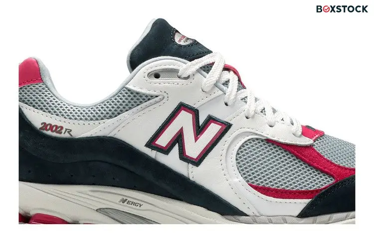 New Balance 2002R Petrol Exuberant Pink