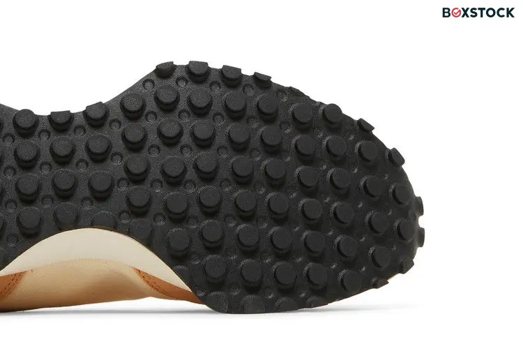 New Balance 327 Macadamia Nut