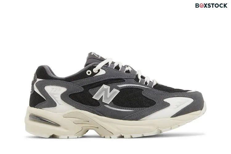 New Balance 725 Black Dark Grey