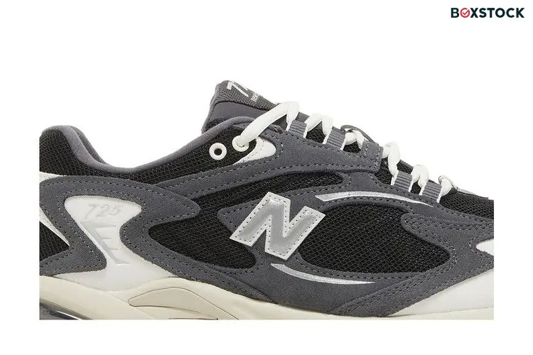 New Balance 725 Black Dark Grey
