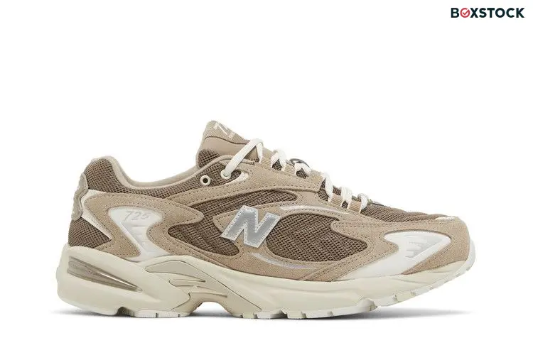 New Balance 725 Mushroom Driftwood