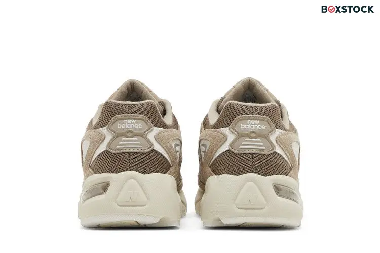 New Balance 725 Mushroom Driftwood