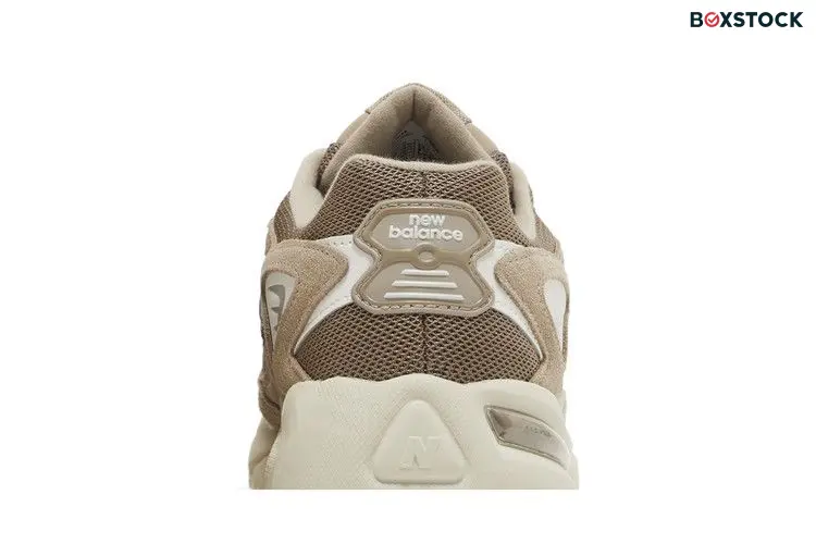 New Balance 725 Mushroom Driftwood