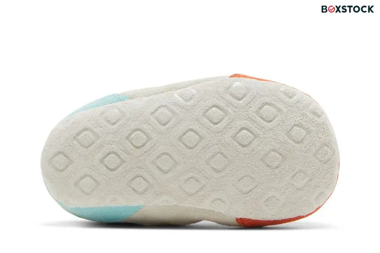 New Balance 990v4 Kith Cyclades (C)