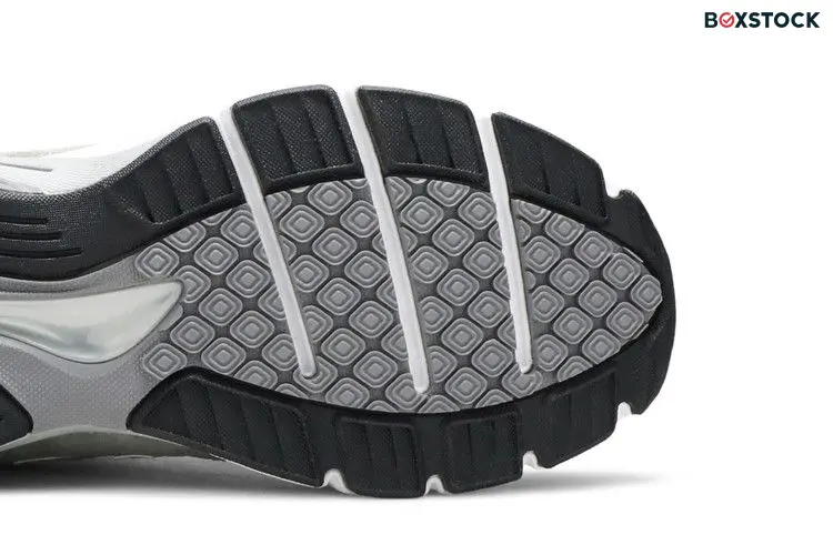 New Balance 990v4 Mint